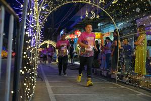 BIB: 15224
                            <button type="button" onclick="openModal(24676763)" class="btn btn-primary btn-sm float-right btn-popup" data-toggle="modal" data-target=".modal-high-quality">
                        <i class="fas fa-shopping-cart"></i> Add to Cart
                    </button>
                                            <button type="button" onclick="isThisMe(24676763, true)" class="btn btn-success btn-sm float-right btn-popup btn-isme hidden" data-toggle="tooltip" data-placement="bottom" title="นี่คือรูปของคุณใช่ไหม คลิกที่นี่เพื่อเอาเข้าอัลบั้ม">
                        <i class="fas fa-plus"></i> Add to album
                    </button>
                    <button type="button" onclick="isThisMe(24676763, false)" class="btn btn-warning btn-sm float-right btn-popup btn-isnotme hidden">
                        <i class="fas fa-ban"></i> Remove from album
                    </button>